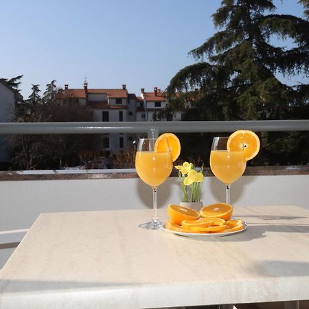 Apartman Perla Deluxe Пореч Екстериор снимка