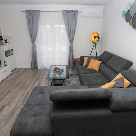 Apartman Perla Deluxe Пореч Екстериор снимка