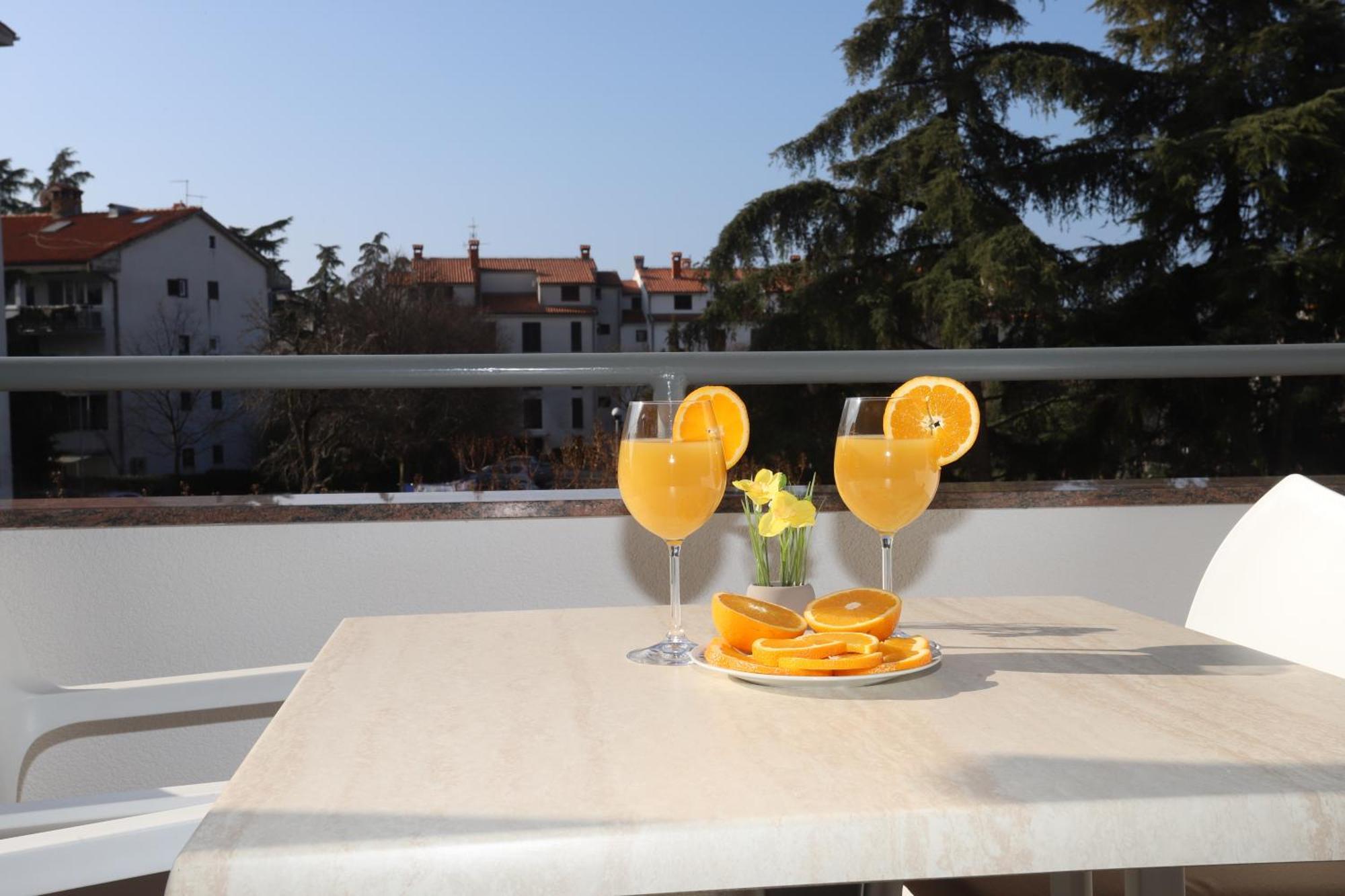 Apartman Perla Deluxe Пореч Екстериор снимка