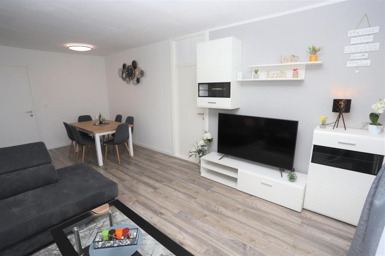 Apartman Perla Deluxe Пореч Екстериор снимка